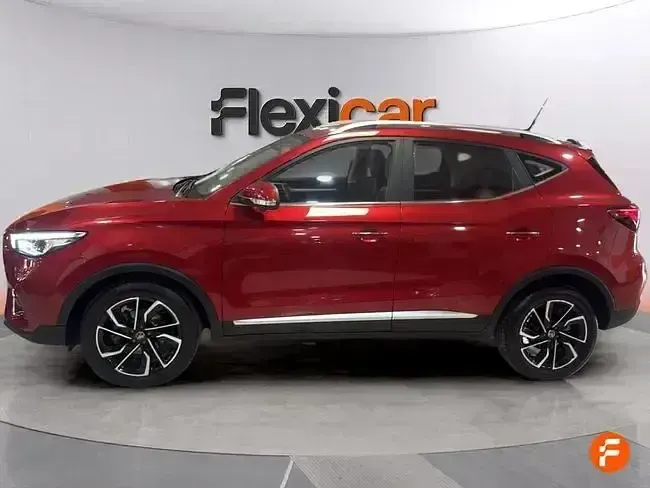 Usado MG ZS Luxury 106 CV (77 kW) 2022 Rojo SUV