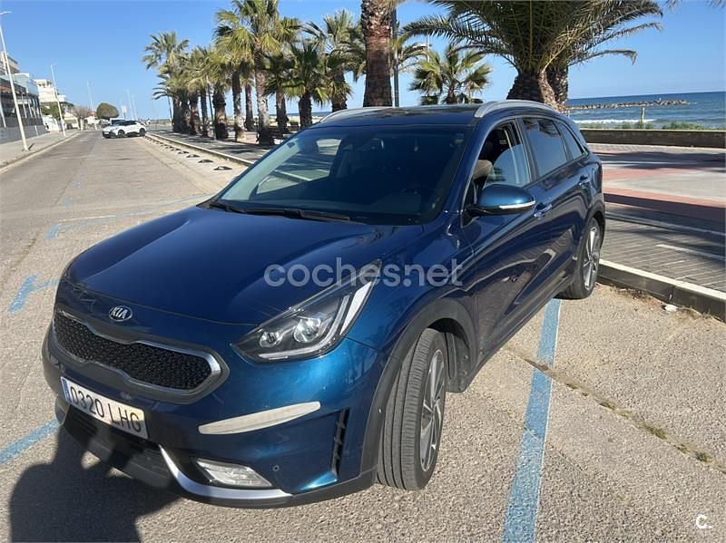 Usado Kia Niro 141 CV (103 kW) 2020 Azul SUV