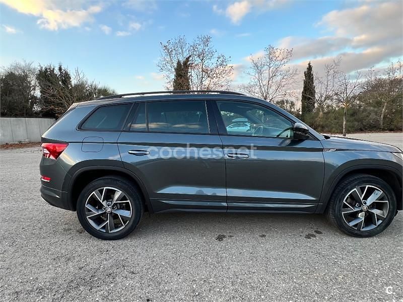 Usado Skoda Kodiaq SportLine 150 CV (110 kW) 2020 Gris / plata SUV