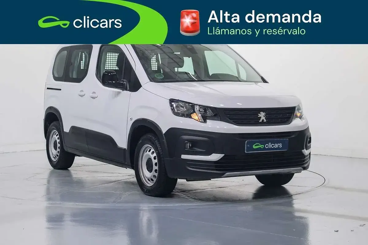Usado Peugeot Rifter Business-Line 102 CV (75 kW) 2023 Blanco Monovolumen