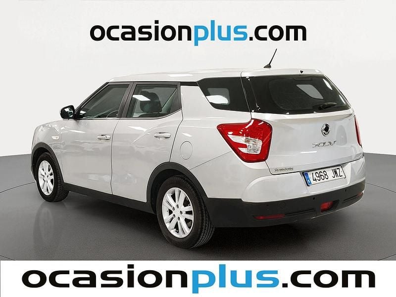 Usado SsangYong XLV 128 CV (94 kW) 2017 Gris plata SUV