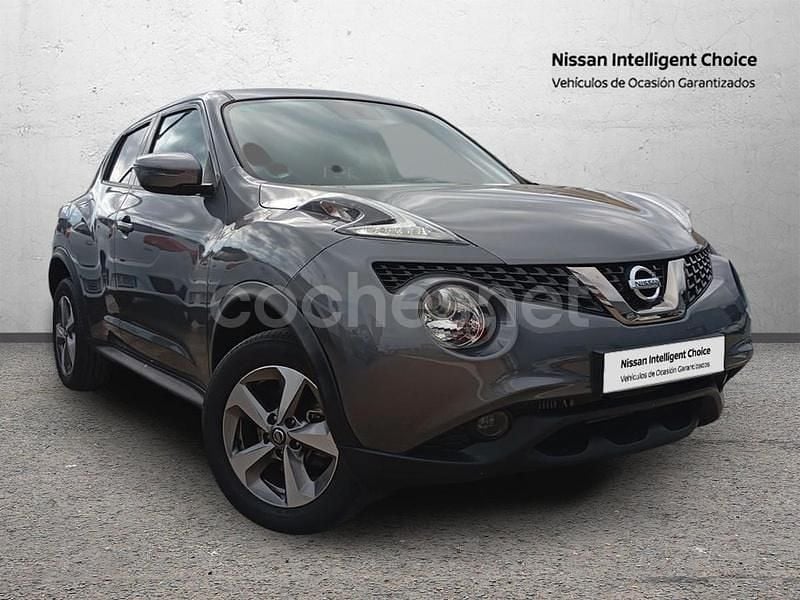 Usado Nissan Juke Acenta 110 CV (80 kW) 2019 Gris / plata SUV