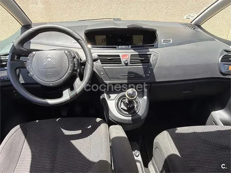 Usado Citroën Grand C4 Picasso Exclusive 112 CV (82 kW) 2012 Marrón Monovolumen