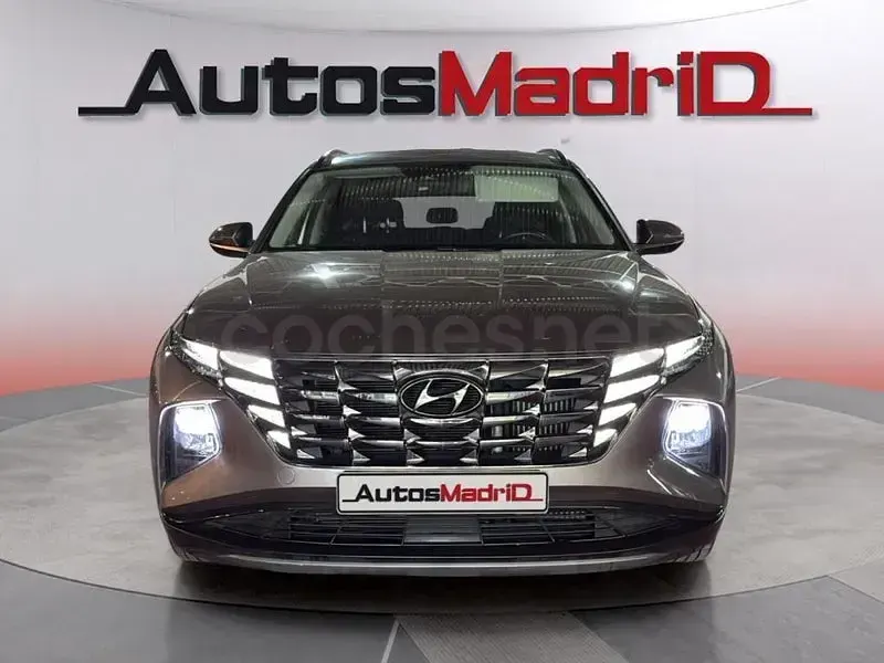 Usado Hyundai Tucson 150 CV (110 kW) 2023 Gris / plata SUV