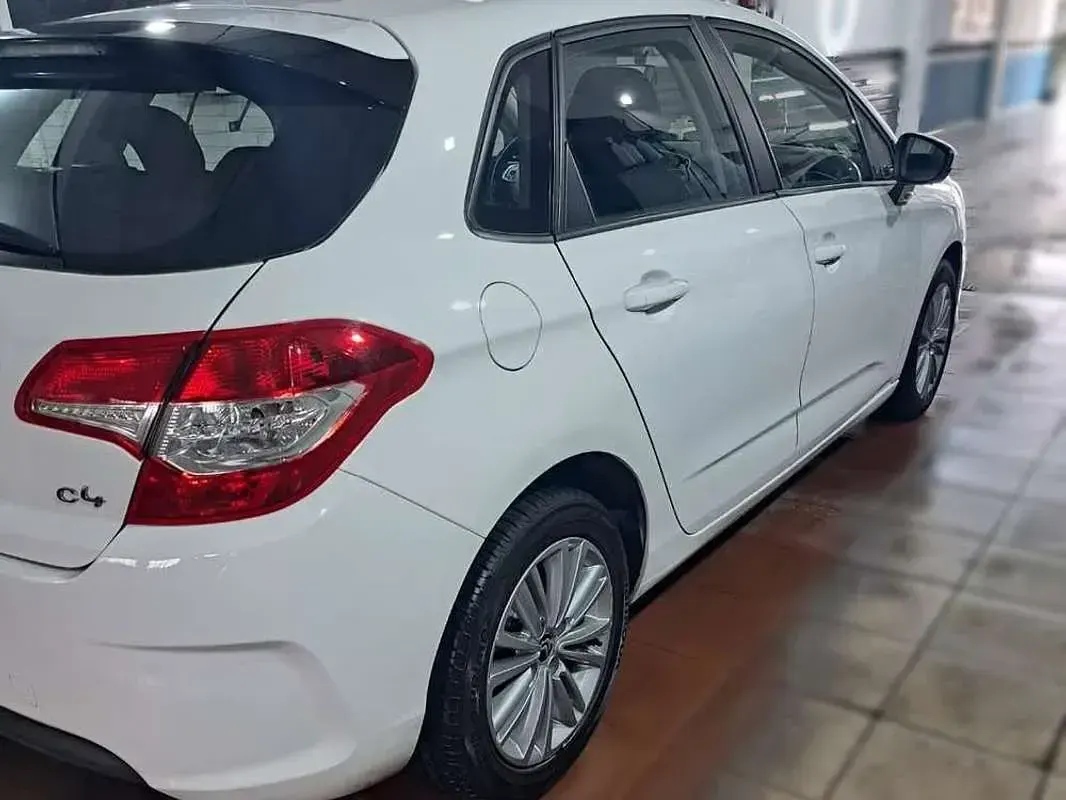 Usado Citroën C4 Tonic 95 CV (69 kW) 2013 Blanco Utilitario