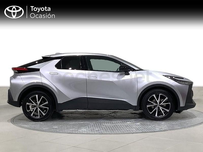 Usado Toyota C-HR Advance 140 CV (102 kW) 2025 Gris / plata SUV