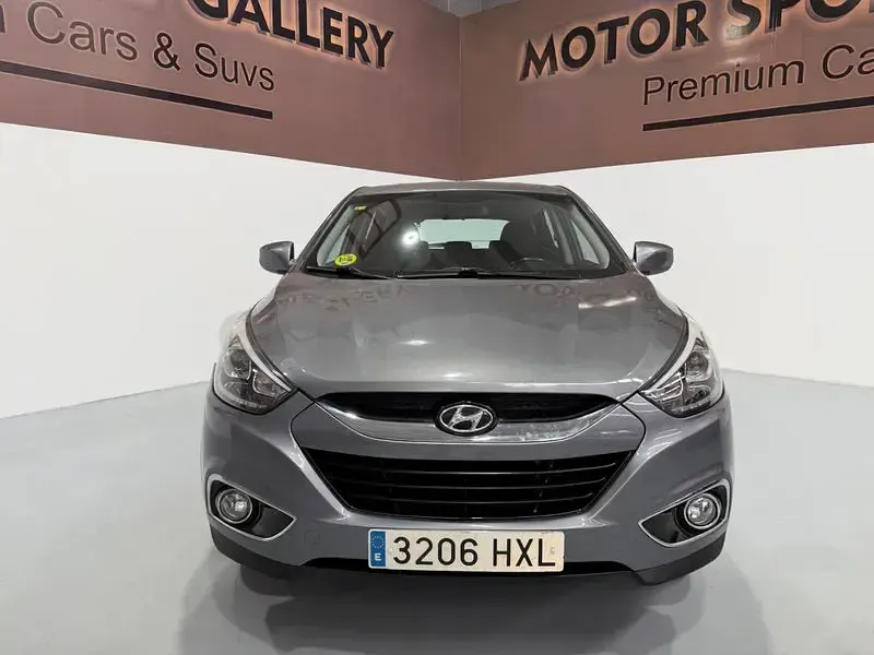 Usado Hyundai ix35 115 CV (84 kW) 2014 Gris / plata SUV
