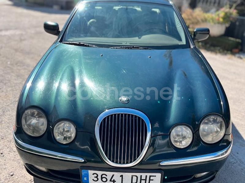 Usado Jaguar S-Type Executive 240 CV (176 kW) 1999 Verde Berlina