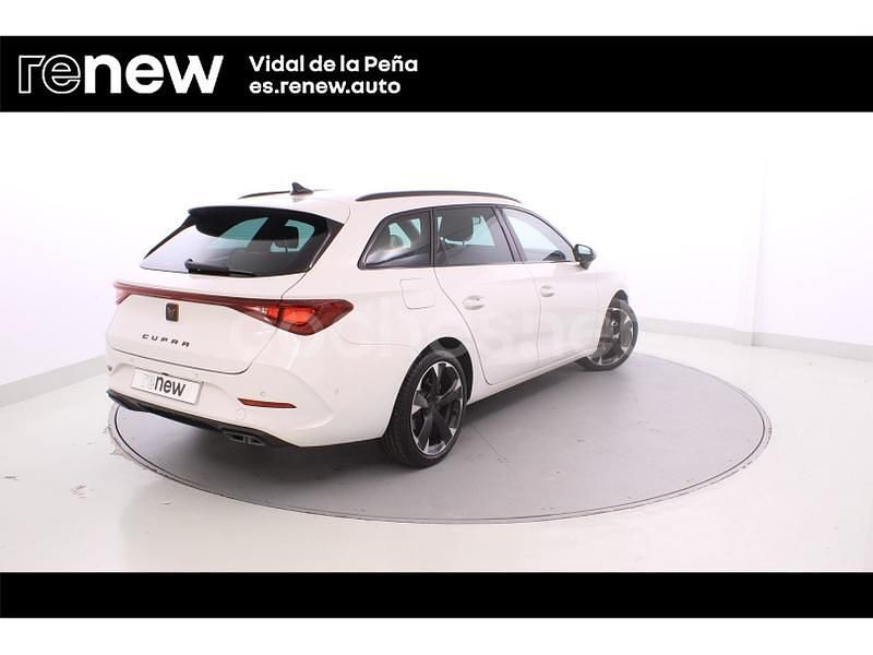 Usado Cupra Leon 150 CV (110 kW) 2024 Blanco Familiar