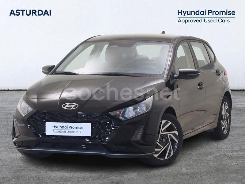 Negro Usado 2024 Hyundai i20 Berlina | 16.990 € (Precio justo) - Imagen 1/4