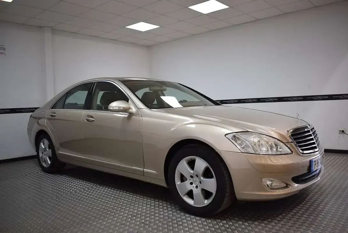 Usado Mercedes S350 272 CV (200 kW) 2006 Beige Berlina