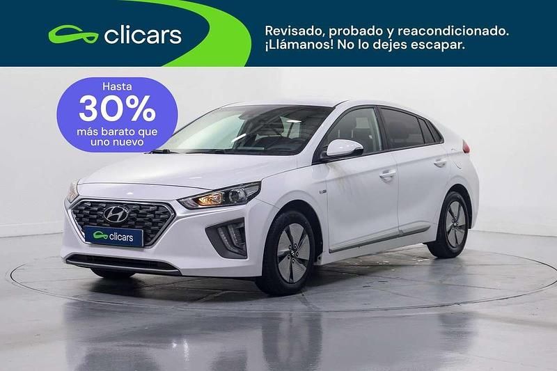 Usado Hyundai Ioniq 105 CV (77 kW) 2020 Blanco Utilitario