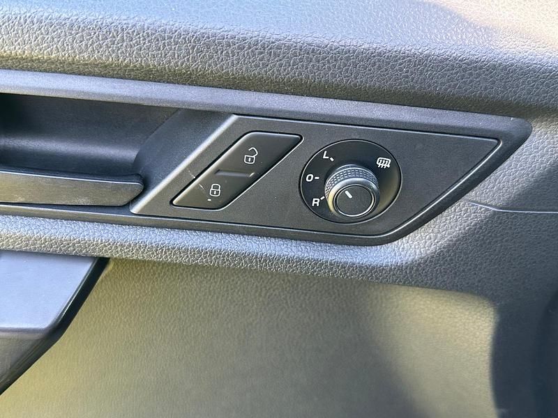 Usado VW Caddy 102 CV (75 kW) 2020 Azul Monovolumen