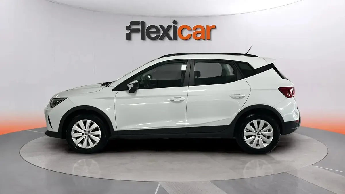 Usado Seat Arona Style 116 CV (85 kW) 2024 Blanco SUV