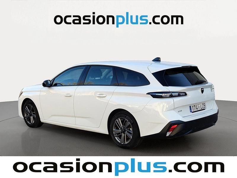 Usado Peugeot 308 SW Active 131 CV (96 kW) 2022 Blanco Familiar