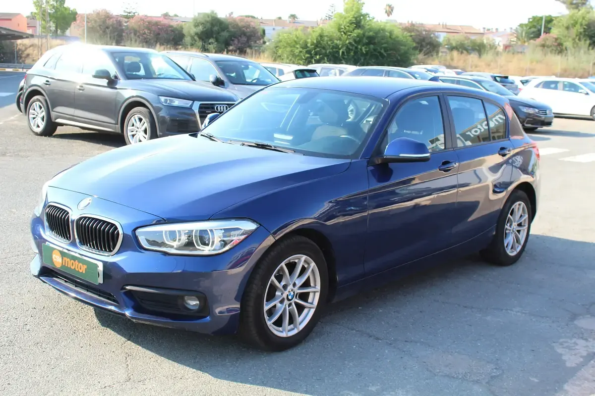 Usado BMW 116 116 CV (85 kW) 2019 Azul Utilitario