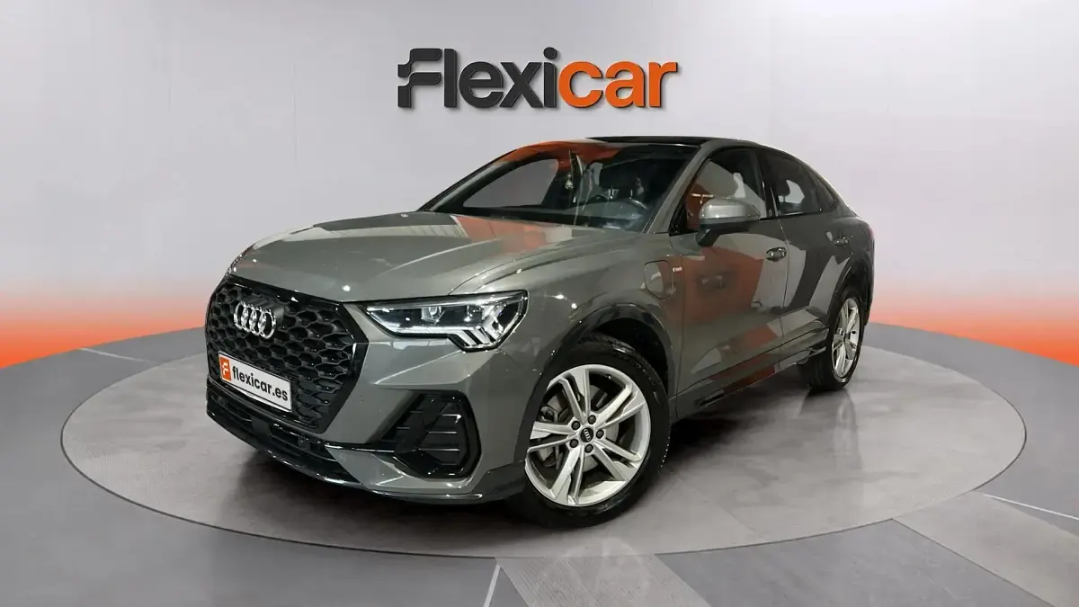 Usado Audi Q3 Sportback Advanced 245 CV (180 kW) 2022 Gris SUV