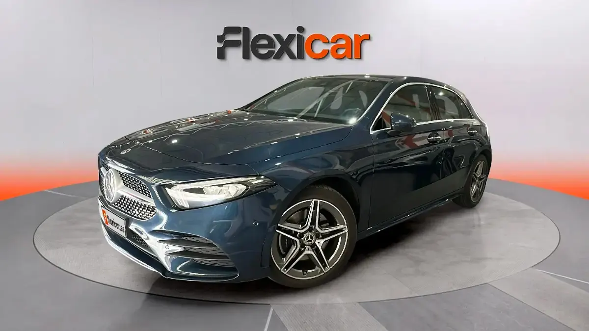 Usado Mercedes A250 218 CV (160 kW) 2022 Azul Berlina