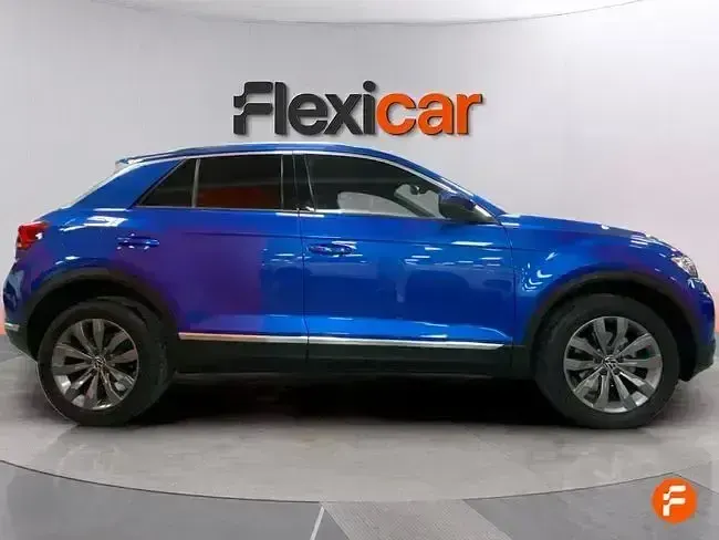 Usado VW T-Roc Advance 150 CV (110 kW) 2022 Azul SUV