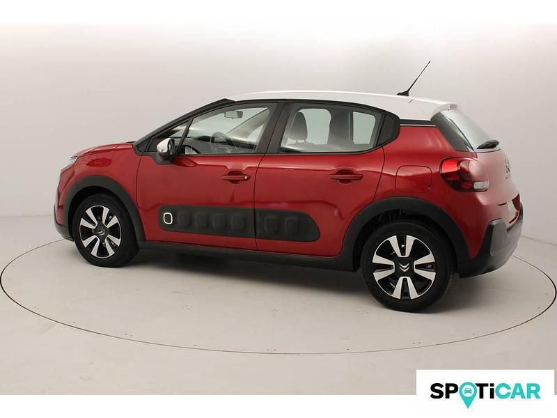 Usado Citroën C3 Feel 82 CV (60 kW) 2019 Rojo Utilitario