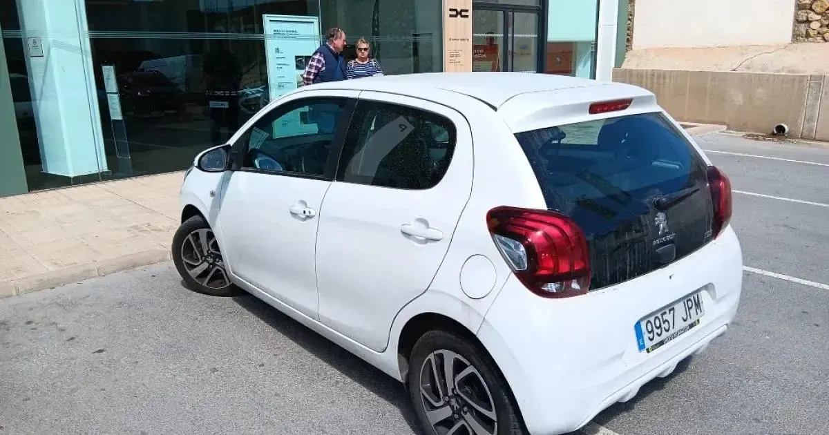 Usado Peugeot 108 Allure 82 CV (60 kW) 2016
