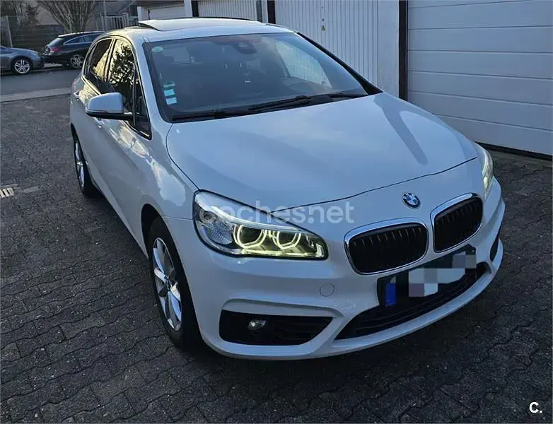 Usado BMW 218 Comfort Edition 150 CV (110 kW) 2015 Blanco Familiar