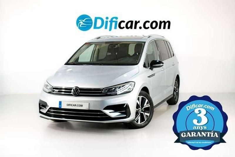 Usado VW Touran R-line 150 CV (110 kW) 2020 Plateado Monovolumen