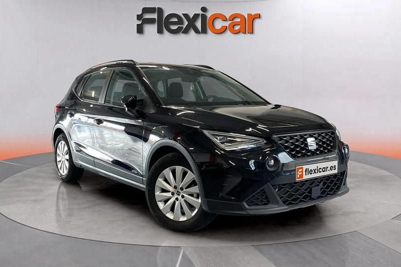 Negro Usado 2022 Seat Arona Reference SUV | 16.490 € (Precio justo) - Imagen 1/4