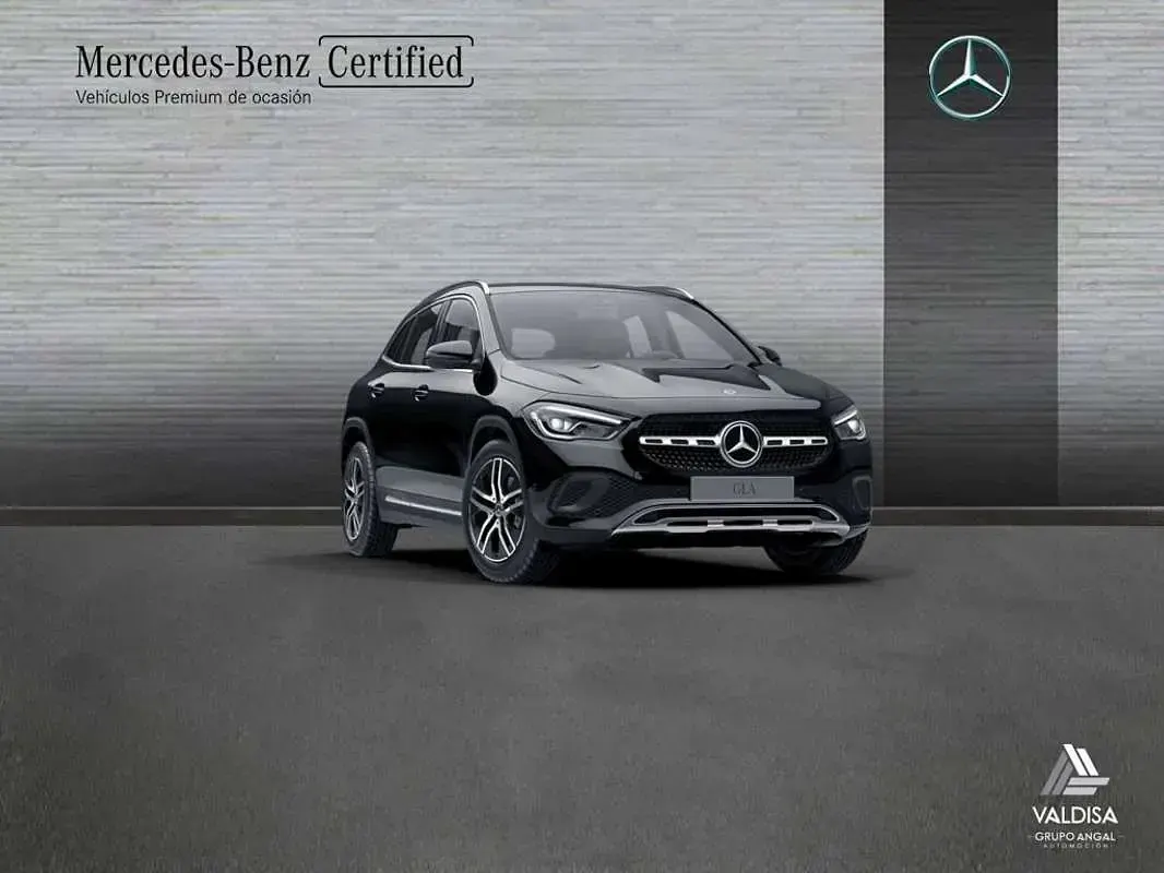 Usado Mercedes GLA200 163 CV (119 kW) 2022 SUV