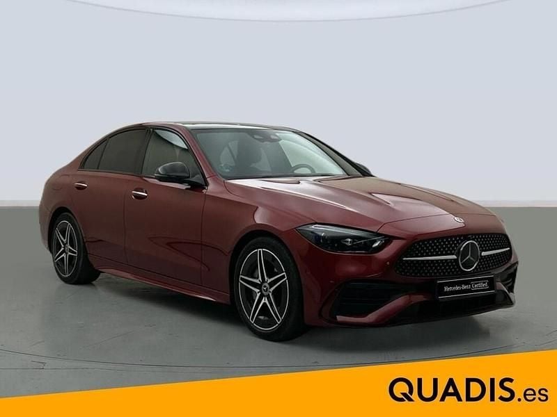 Usado Mercedes C220 200 CV (147 kW) 2022 Rojo jacinto Berlina