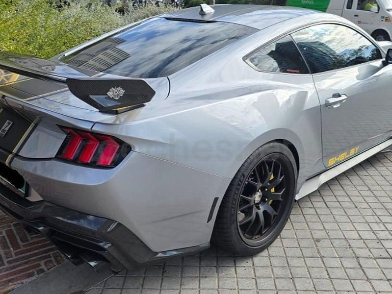 Nuevo Ford Mustang 454 CV (333 kW) 2025 Gris / plata Coupe
