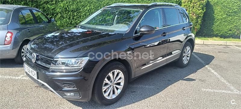 Negro Usado 2017 VW Tiguan Advance SUV | 21.500 € (Super precio) - Imagen 1/4
