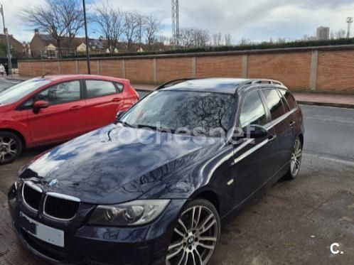 Usado BMW 318 122 CV (89 kW) 2008 Azul Familiar