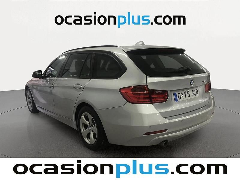 Usado BMW 320 Efficient Dynamics 163 HP (119 kW) 2015 Cinzento Carrinha