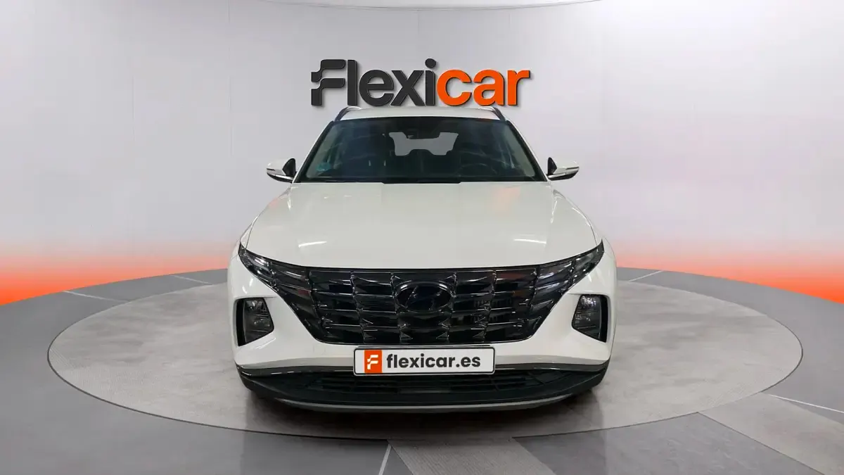 Usado Hyundai Tucson 136 CV (100 kW) 2024 Blanco SUV