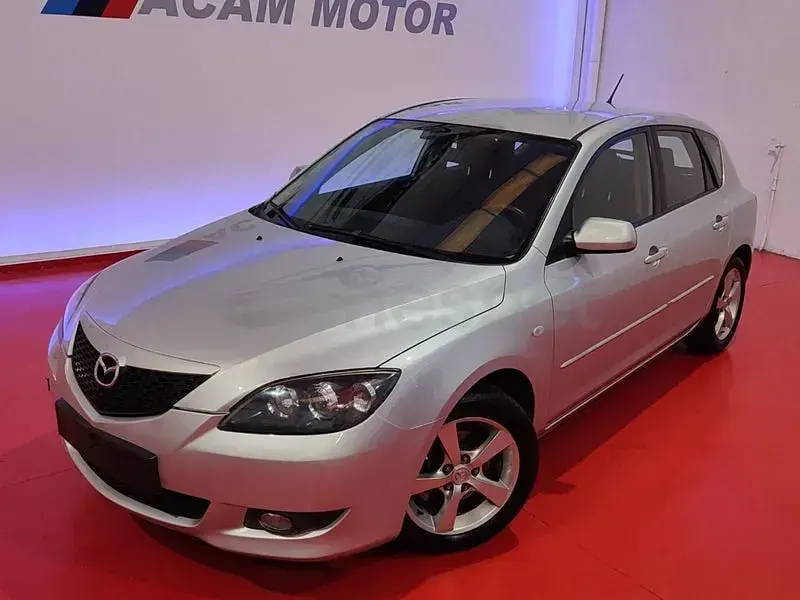 Usado Mazda 3 Active 105 CV (77 kW) 2004 Gris / plata Berlina