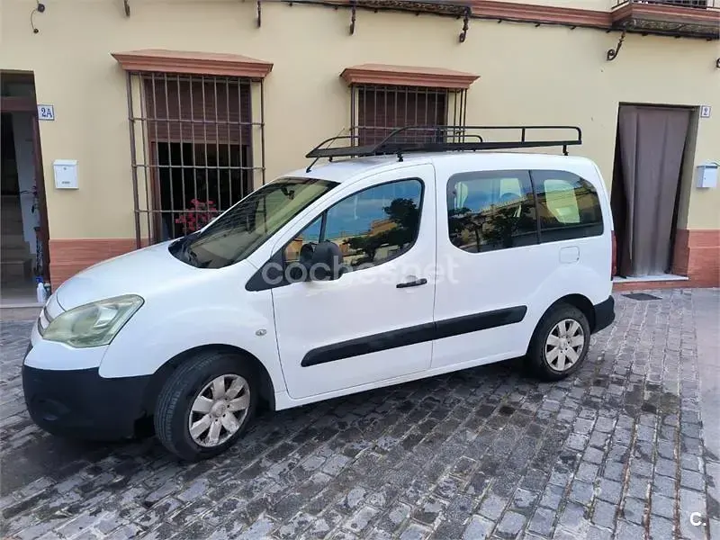 Usado Citroën e-Berlingo Attraction 75 CV (55 kW) 2011 Blanco Monovolumen