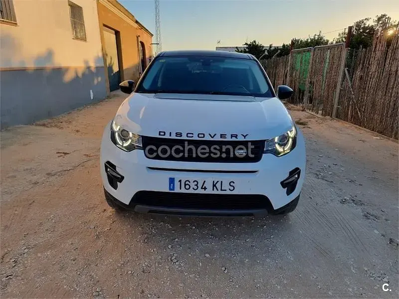 Usado Land Rover Discovery Sport SE 150 CV (110 kW) 2018 Blanco SUV