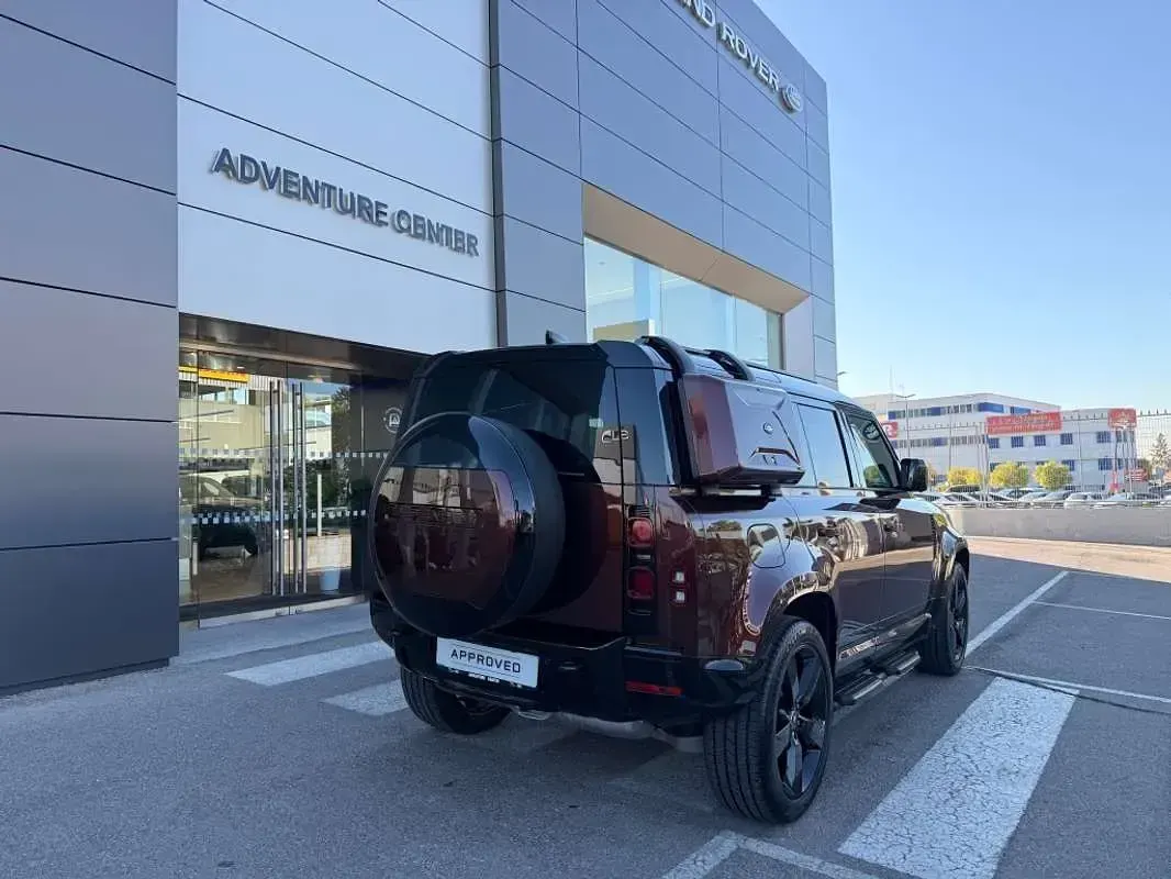 Usado Land Rover Defender 249 CV (183 kW) 2025 Burdeos SUV