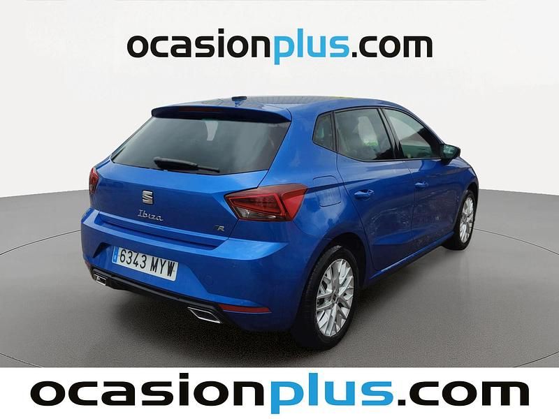 Usado Seat Ibiza FR 115 CV (84 kW) 2025 Azul Utilitario