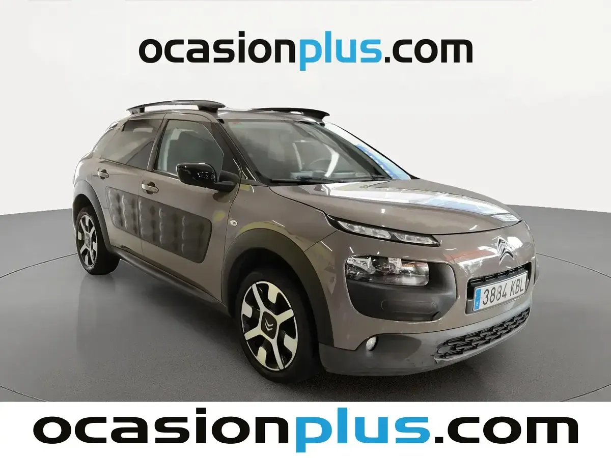Usado Citroën C4 Shine 100 CV (73 kW) 2017 Marrón Berlina