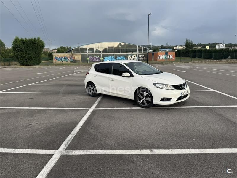 Blanco Usado 2015 Nissan Pulsar Tekna Berlina | 9500 € (Precio justo) - Imagen 1/4
