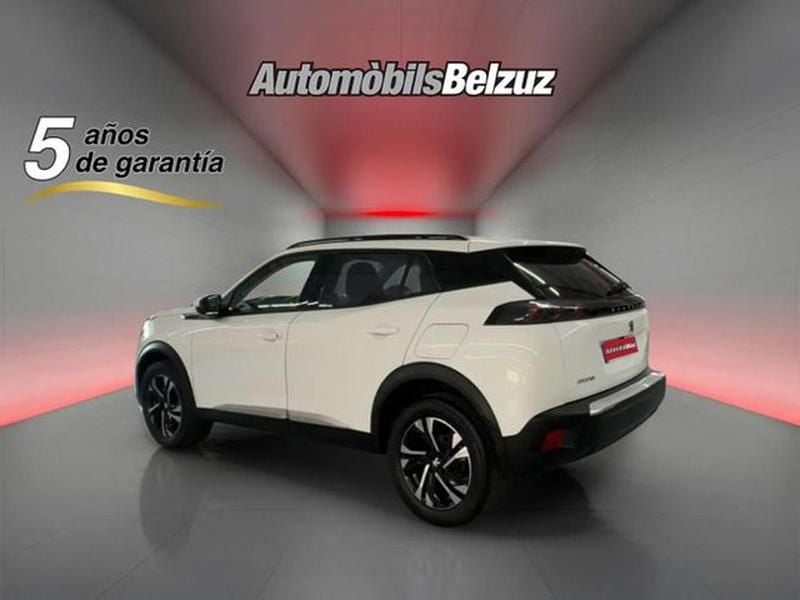 Usado Peugeot 2008 Allure 100 CV (73 kW) 2021 SUV