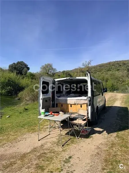 Usado Opel Vivaro 114 CV (83 kW) 2010 Blanco Monovolumen