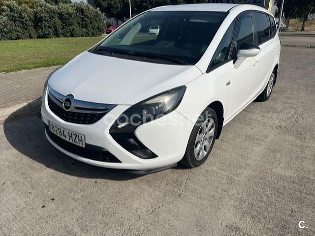 Blanco Usado 2014 Opel Zafira Tourer Expression Monovolumen | 4990 € - Imagen 1/4