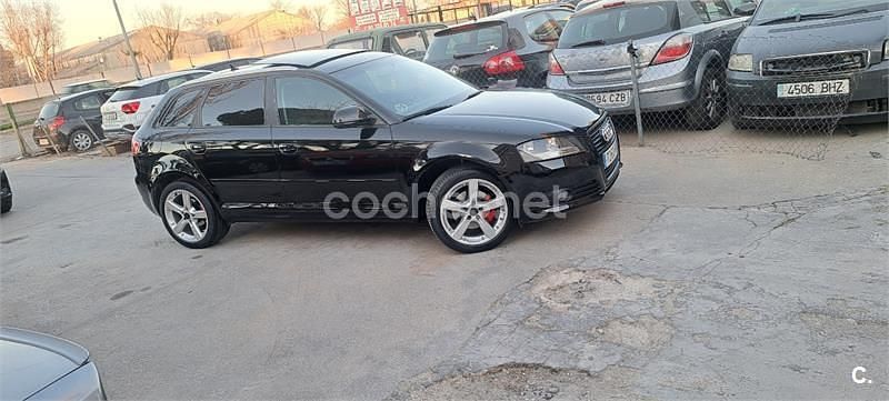Usado Audi A3 Attraction 140 CV (102 kW) 2009 Negro Utilitario
