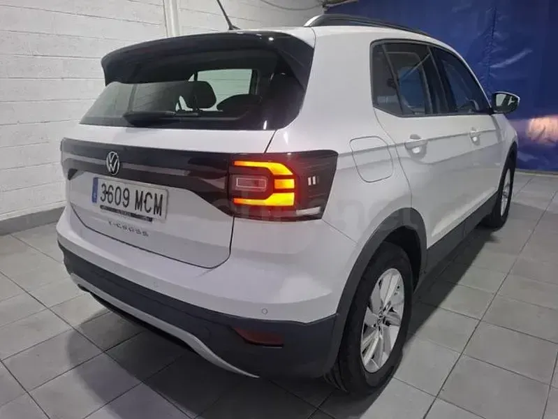 Usado VW T-Cross Advance 110 CV (80 kW) 2022 Blanco SUV