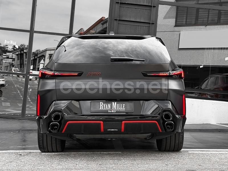 Używany BMW XM Shadowline 748 KM (550 kW) 2024 Czarny SUV