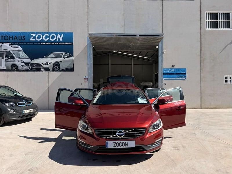 Usado Volvo S60 Summum 120 CV (88 kW) 2015 Granate Berlina