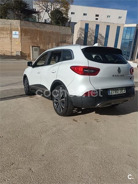 Usado Renault Kadjar Zen 110 CV (80 kW) 2017 Blanco SUV